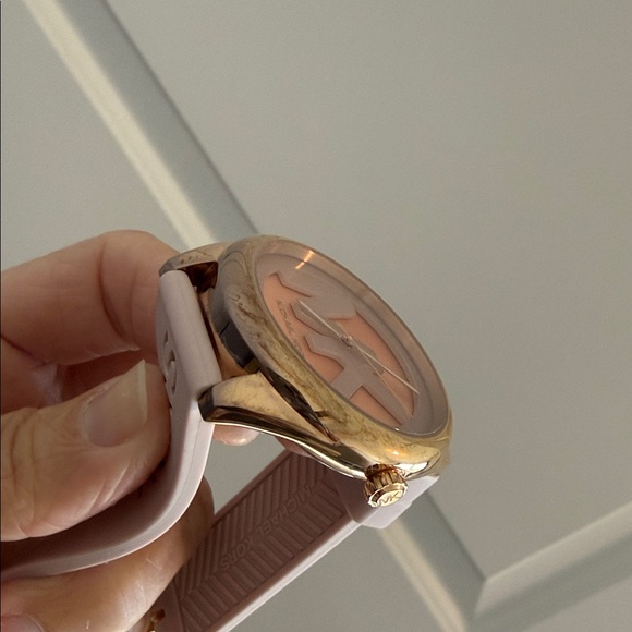 Michael Kors Women's Janelle Rose Gold-Tone Stainless Steel Watch MK7139 - Picture 6 of 9